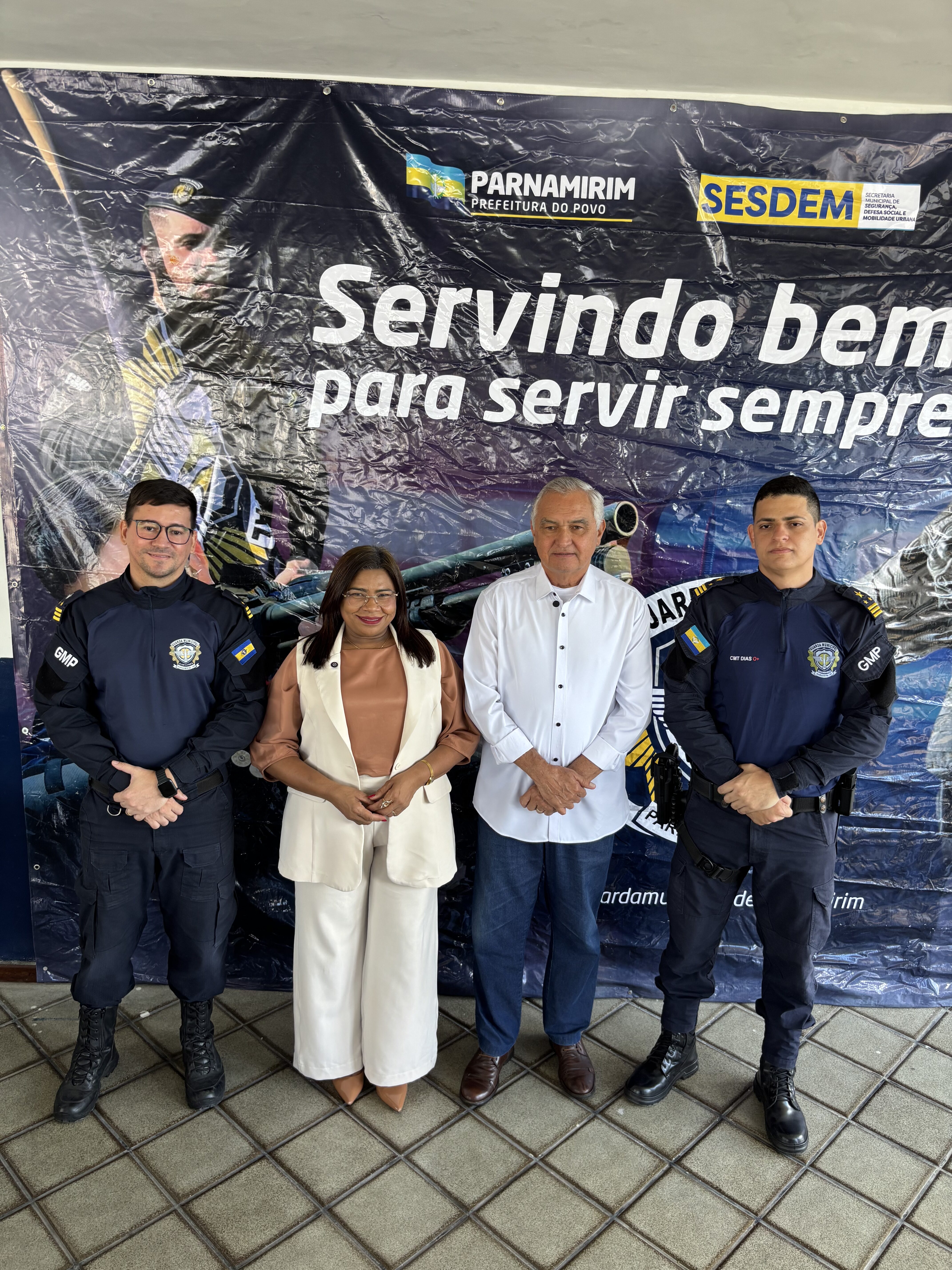 General Girão entrega R$ 200 mil em equipamentos para a Guarda Municipal de Parnamirim