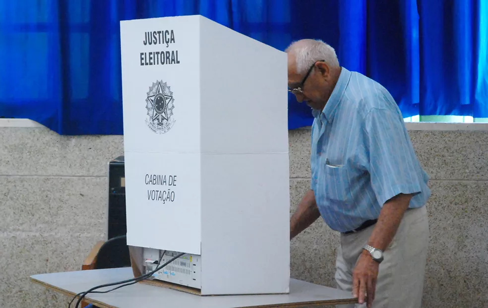Voto dos idosos bate recorde e passa a ter peso histórico nas eleições de 2026